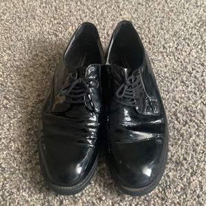 Vagabond patent leather shoes Womens 9 US/ 39 EU